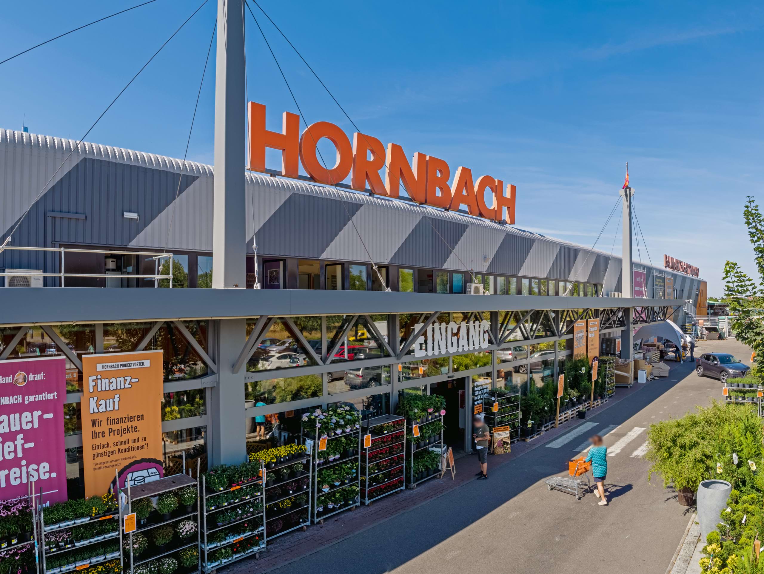 hornbach-holding-home-slider-1